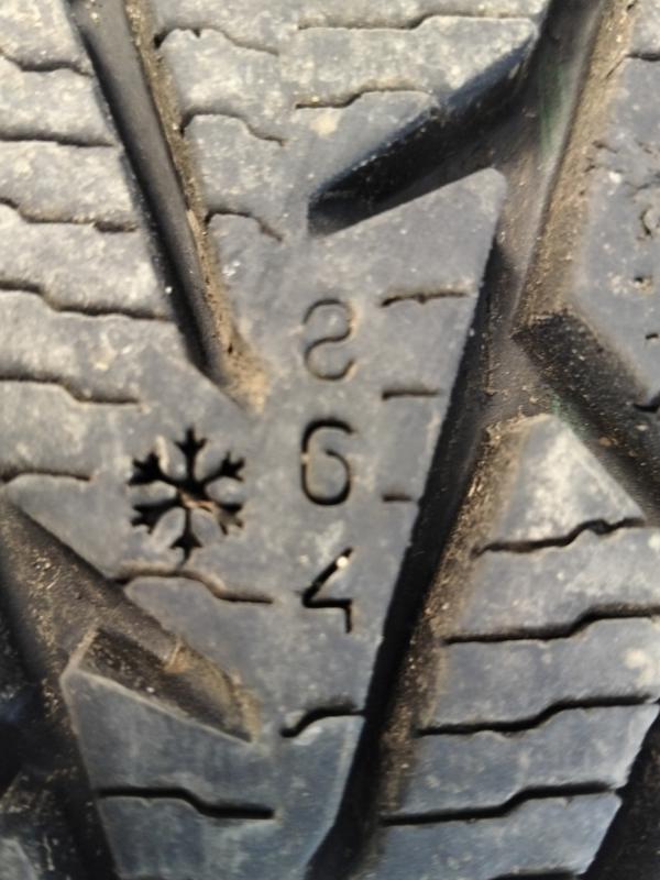 195 60 15 NOKIAN 7 состояние отличное износ минимальный. - Новотроицк