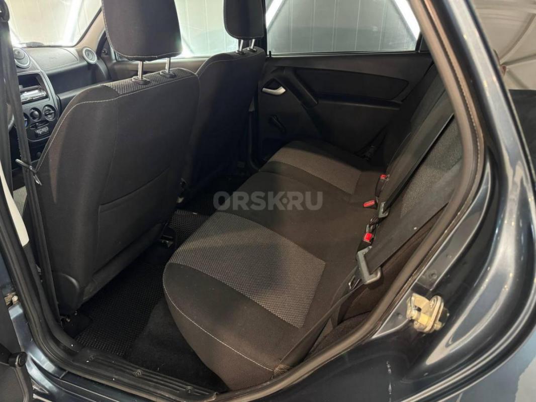 В продаже Lada Grantа 2014 года,в хорошем техническом и внешнем состоянии. - Орск