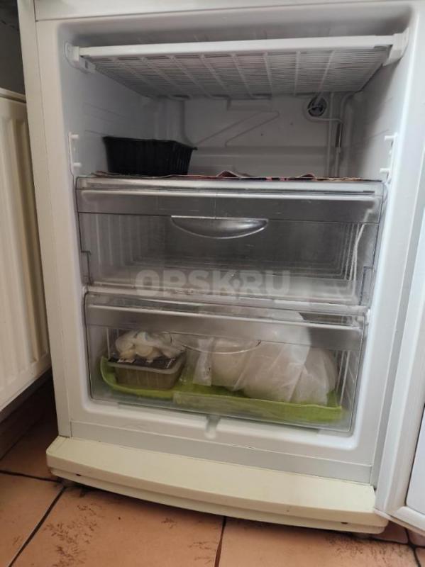 Продам двухкамерный холодильник "Атлант" в хорошем состоянии. - Орск