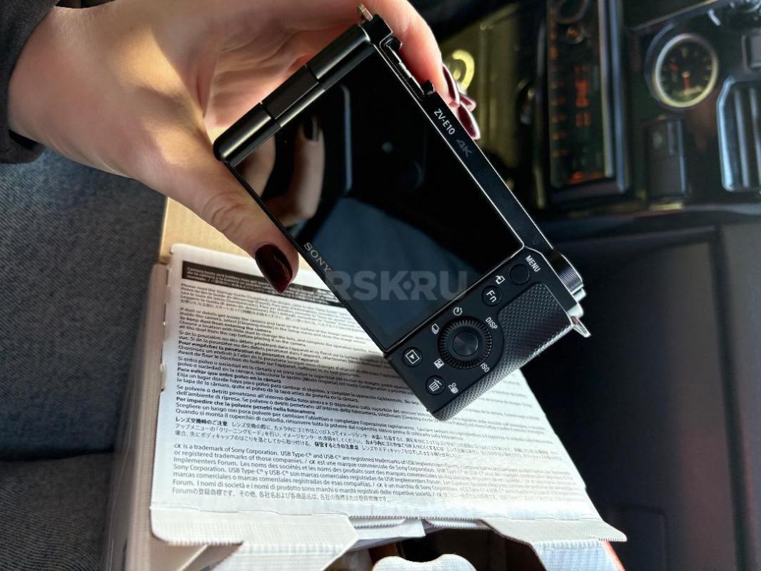 Продам новый фотоаппарат sony , коробка и документы есть, использовался пару раз, состояние идеально - Орск