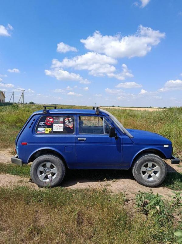 Продам ниву , подготовленная под офроуд, на блокировках, на полном ходу, цена 96 тыс. - Орск