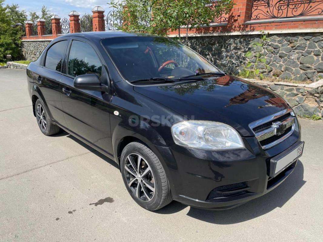 Chevrolet Aveo 1.2, 2011 года эксплуатации. - Орск