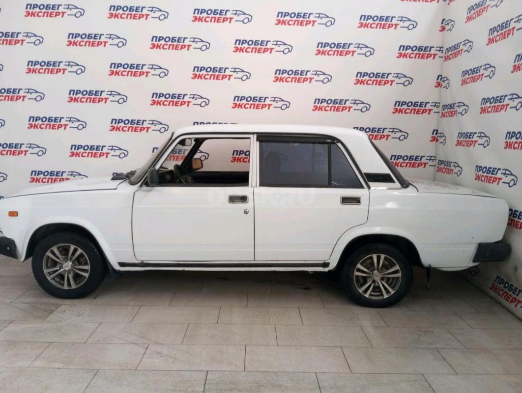 ****ВАЗ (Lada) 2107 &amp;amp;amp;#039;2006
 Механика, задний привод
Бензин, 1.6 л, 74 л.с. - Орск