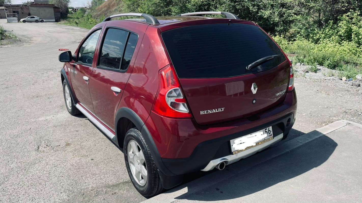 Продается Renault Sandero Stepway, 2012 года.
1 собственник 
Без ДТП 
По кузову все в родном окра - Новотроицк