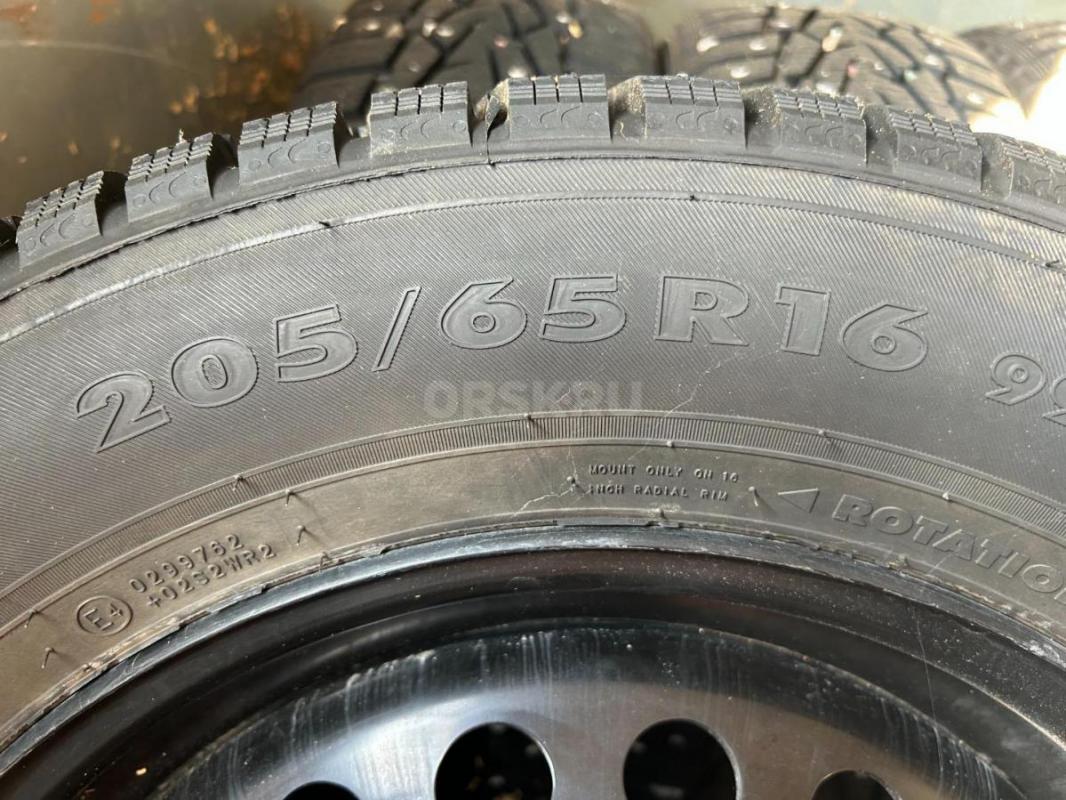 продам 205/65 R16, диски 5*114,3 ЦО 67,1. т 89068492145 - Орск