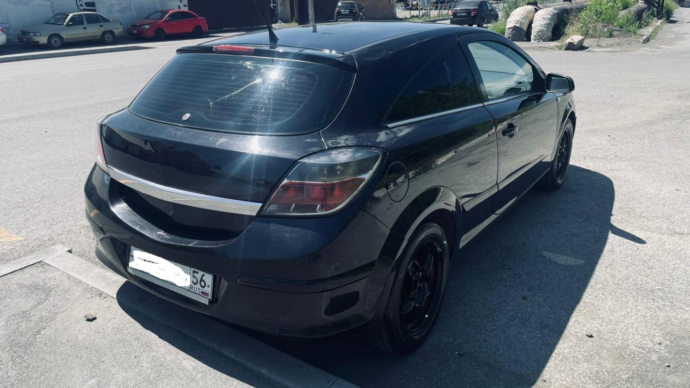 Продается Opel Astra купе, 2006 года

Состояние отличное,

обслуживание проводилось вовремя, - Новотроицк