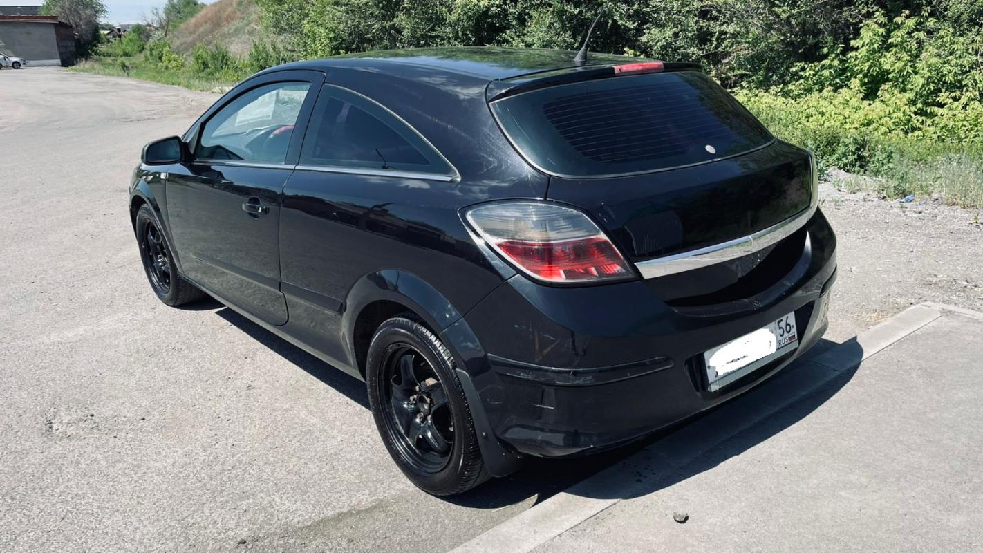 Продается Opel Astra купе, 2006 года

Состояние отличное,

обслуживание проводилось вовремя, - Новотроицк