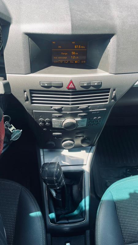 Продается Opel Astra купе, 2006 года

Состояние отличное,

обслуживание проводилось вовремя, - Новотроицк