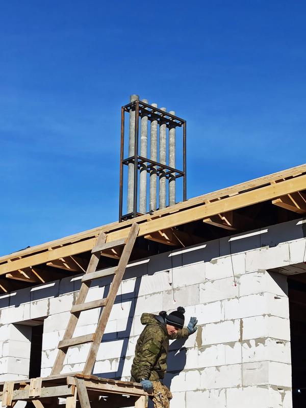 Бригада опытных строителей качественно и быстро выполнят:
Ремонт кровель, устранение протечек. - Новотроицк