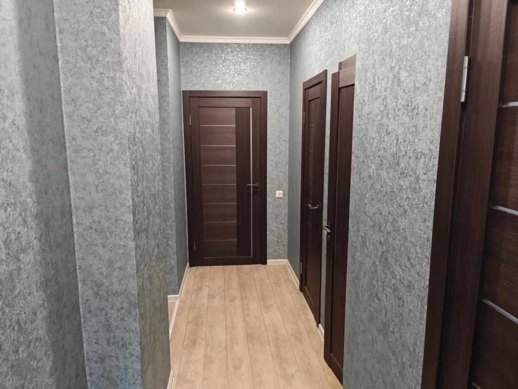 Продам 3 комн. - Новотроицк