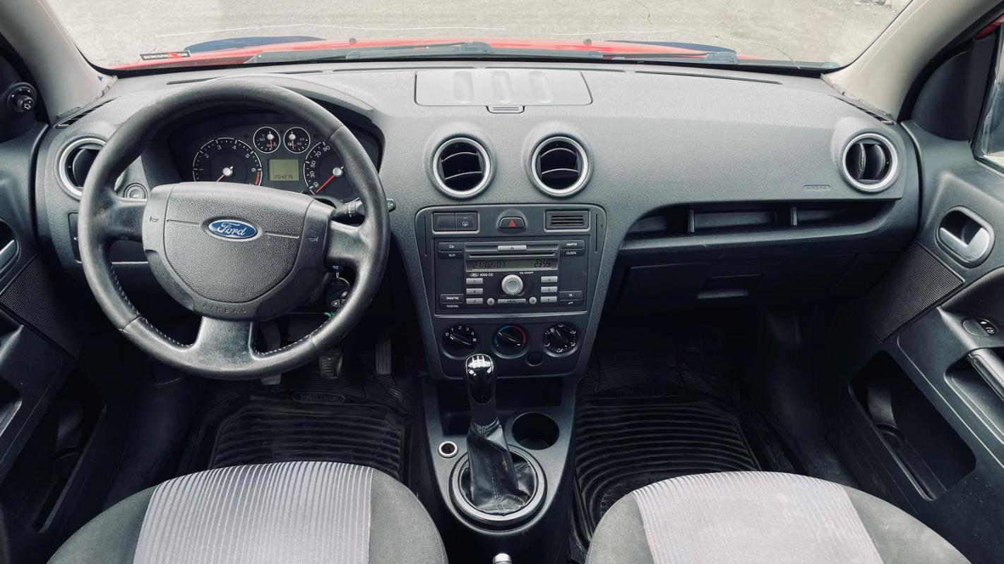 Продается Ford Fusion 2007 года

Комплектация :

- Электростеклоподъёмники.

- Аудио система.

- ABS - Новотроицк