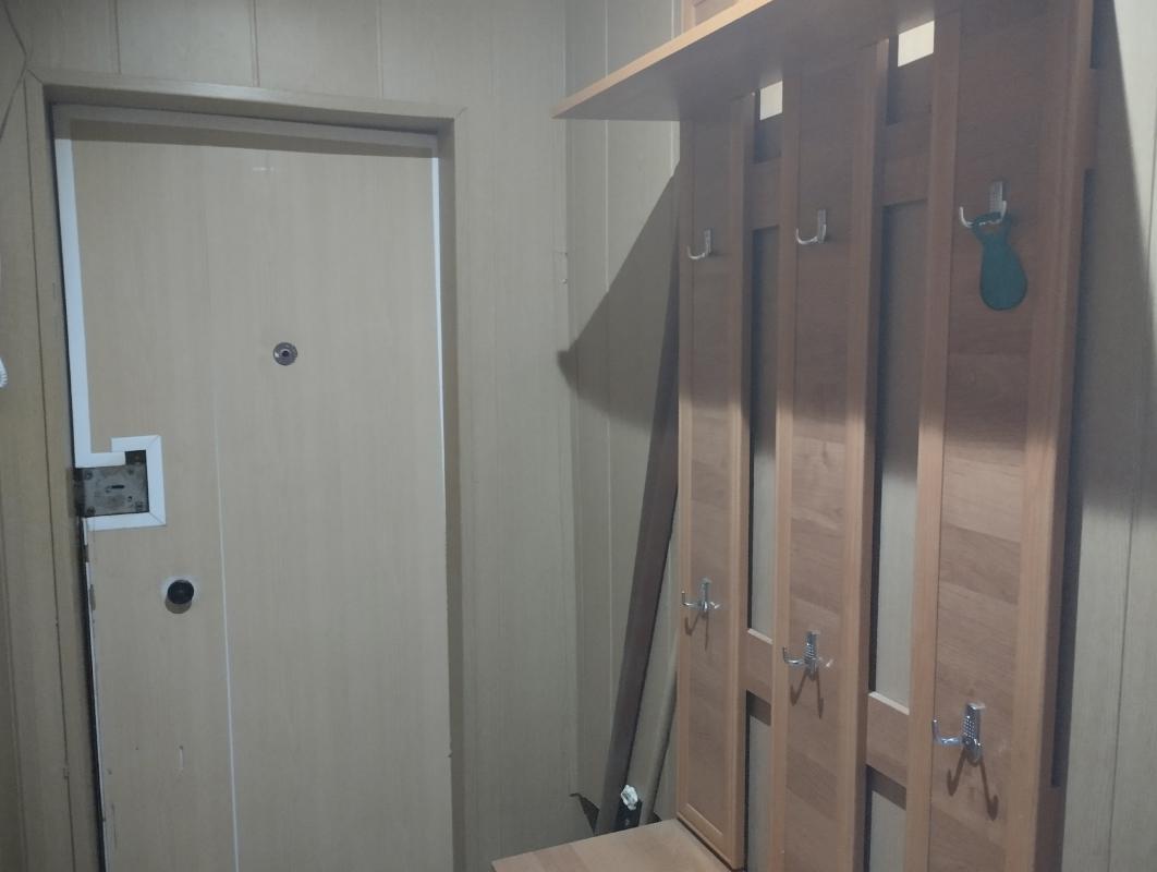 Квартира расположена в спальном районе. - Новотроицк