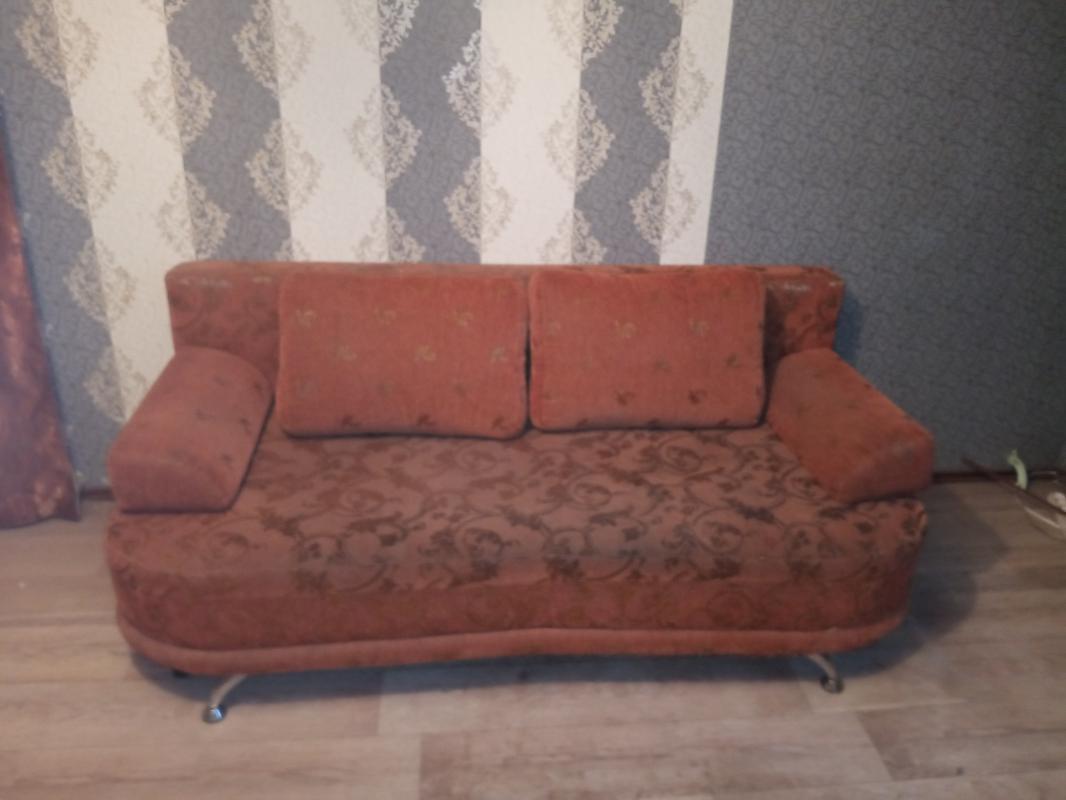 продам диван за 3000 р - Новотроицк