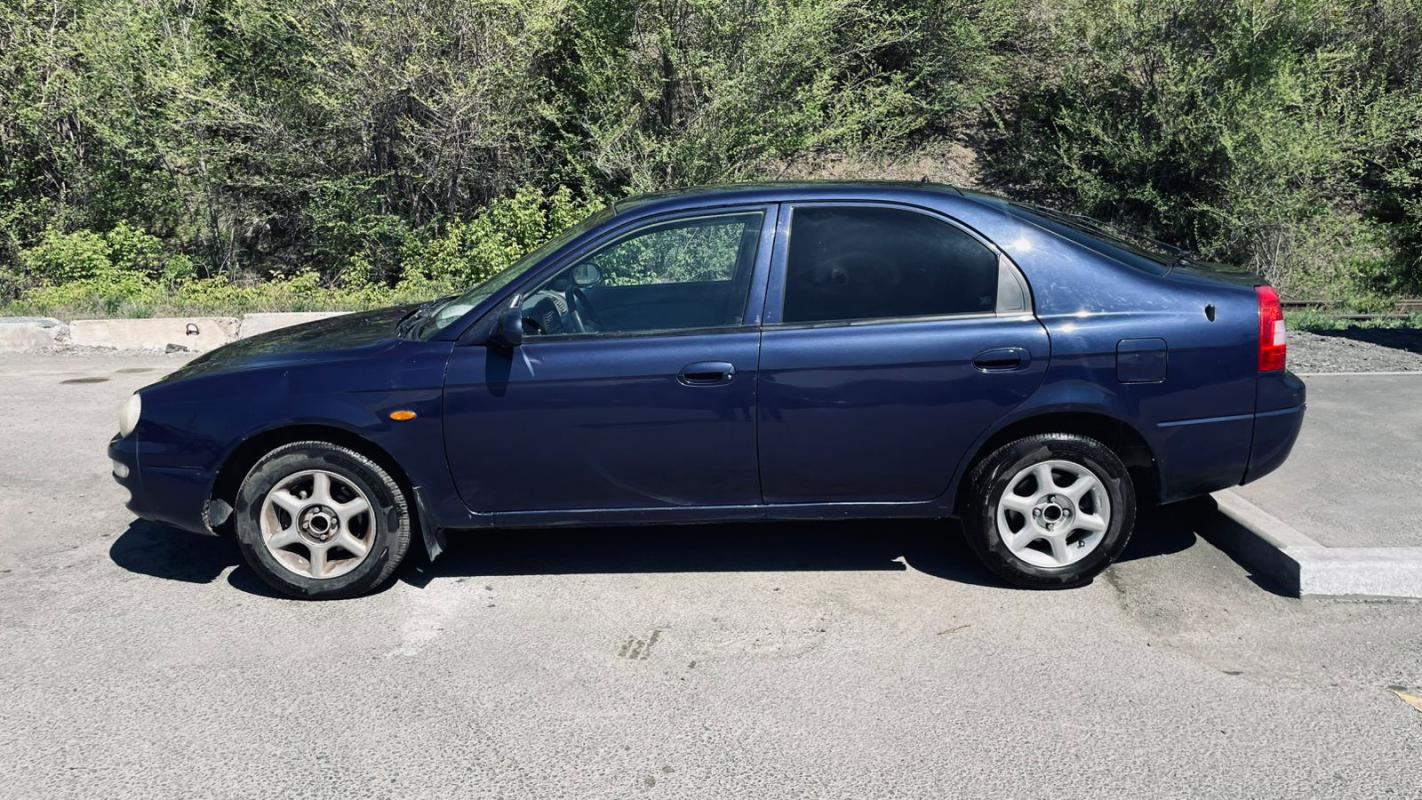 Продается Kia Shuma 1.8 MT, 1998 года

АВТО в отличном состоянии. - Новотроицк
