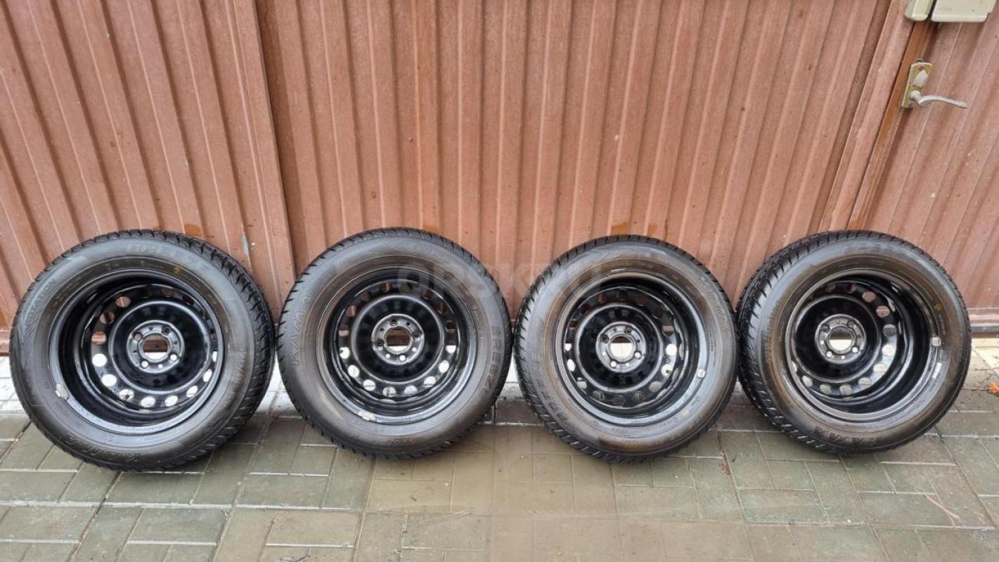 Продам новый комплект летних колес с резиной KAMA BREEZE 175/65R14. - Орск