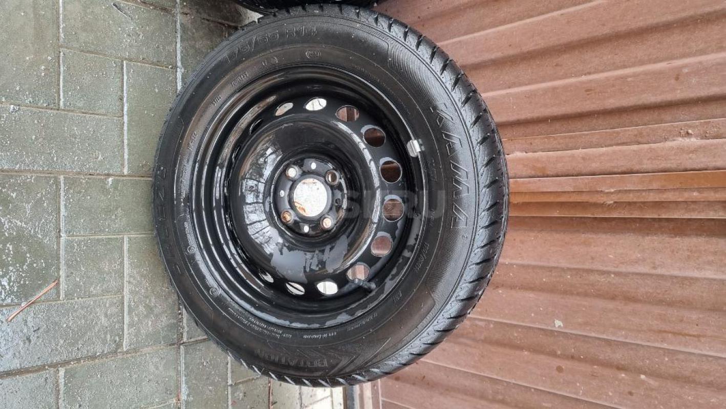 Продам новый комплект летних колес с резиной KAMA BREEZE 175/65R14. - Орск