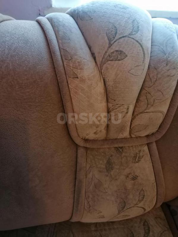 Диван раздвижной &amp;amp;quot;Вея-Весна&amp;amp;quot;, б/у незначительно, стоял в закрытой - Орск