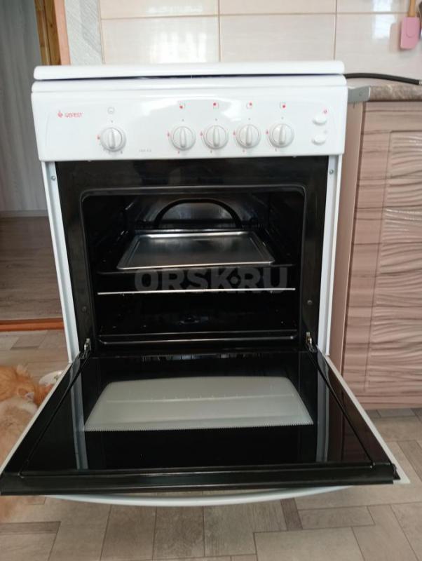 Новую газовую плиту 60×60 Гефест, 15 т,руб. - Орск