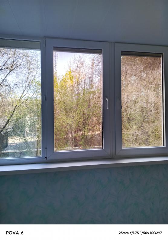 Продается 2х комнатная квартира улучшенной планировки в спокойном, тихом районе До остановки "С - Новотроицк