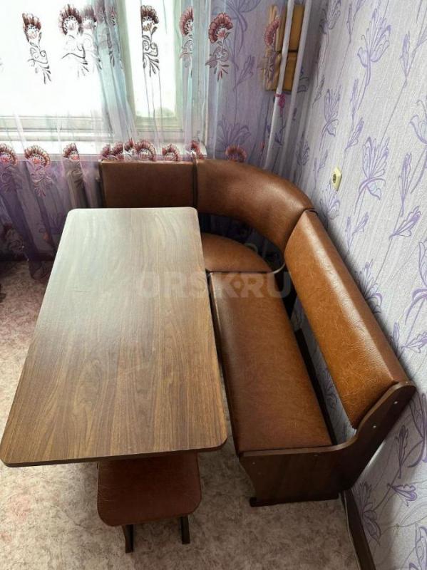 Кухонный уголок со столом 10000 - Орск