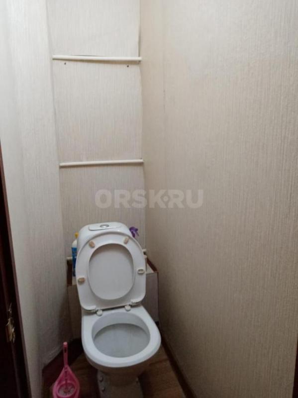 Сдам 2х комнатную квартиру с мебелью, техникой, в районе мкр. - Орск