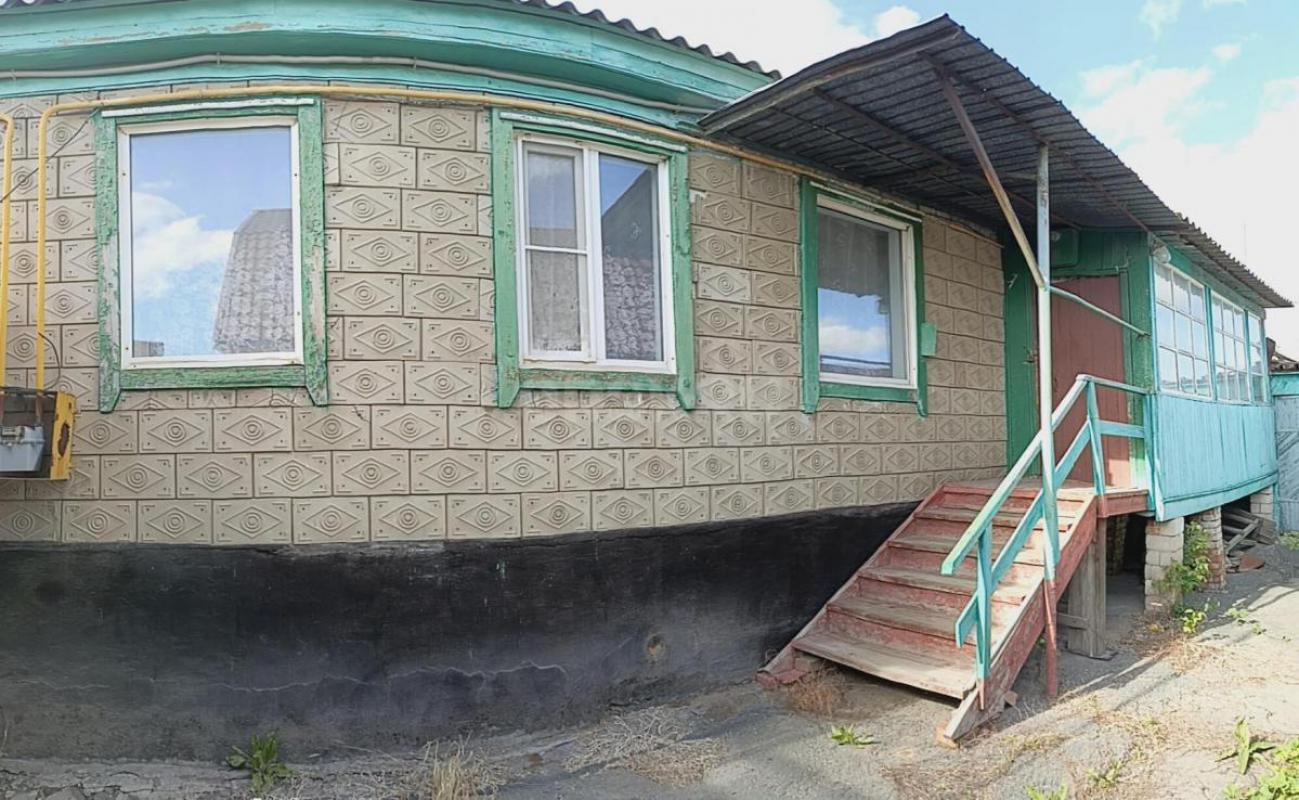 Продам теплый, уютный жилой дом в старом городе, по улице Малишевского. - Орск