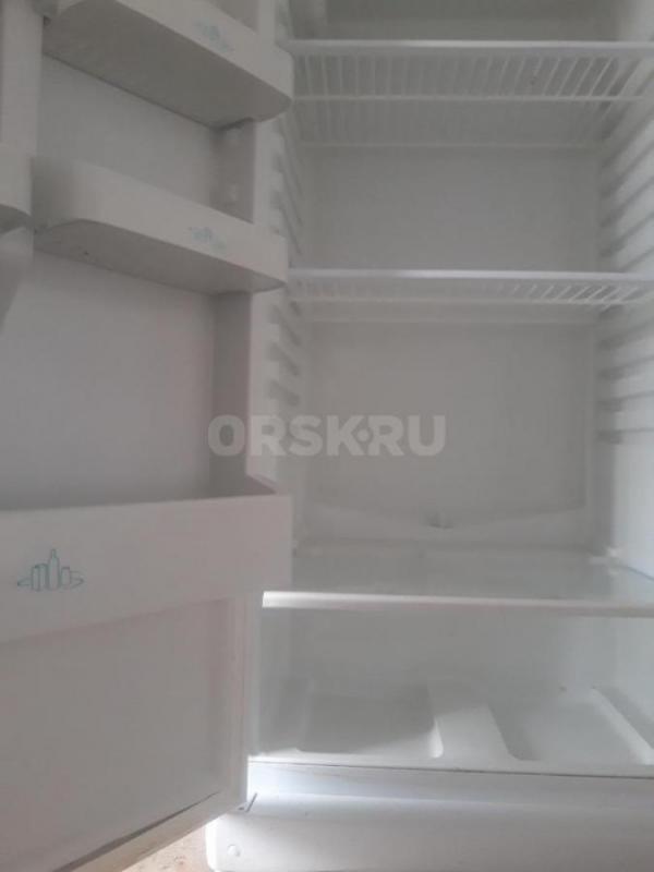 продам  холодильник стинол хорошее состояние не ремонтировался все родное - Орск