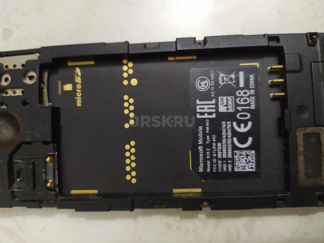 Продам телефон NOKIA 515 рабочий, но нету батареи и задней крышки. - Орск