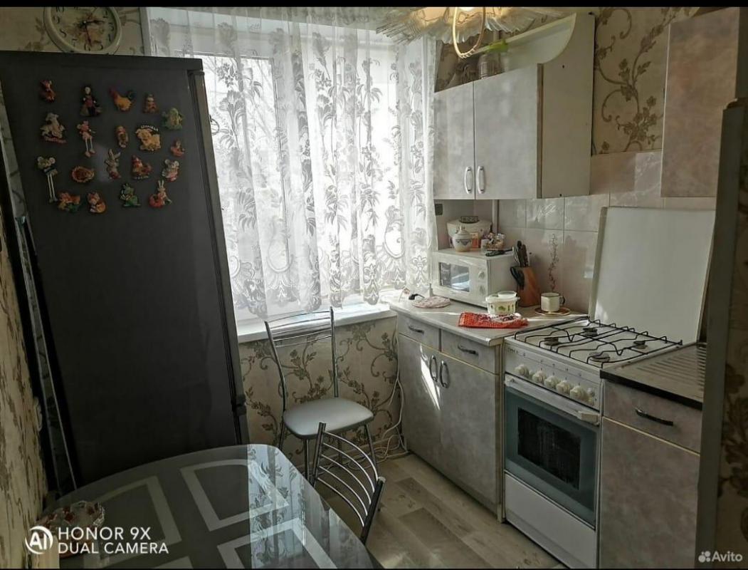 Продаётся квартира без обременения, никто не прописан. - Орск