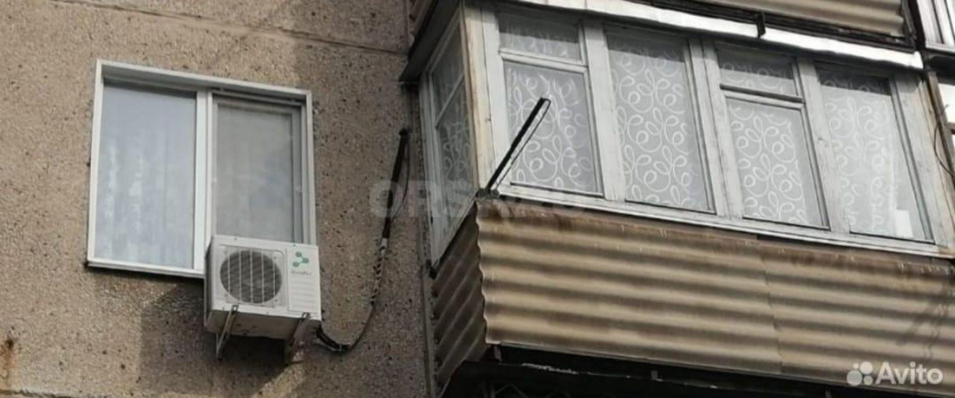 Продаётся квартира без обременения, никто не прописан. - Орск