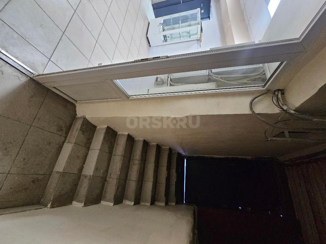 Сдам в долгосрочную аренду помещение, расположенное по адресу: г. - Орск