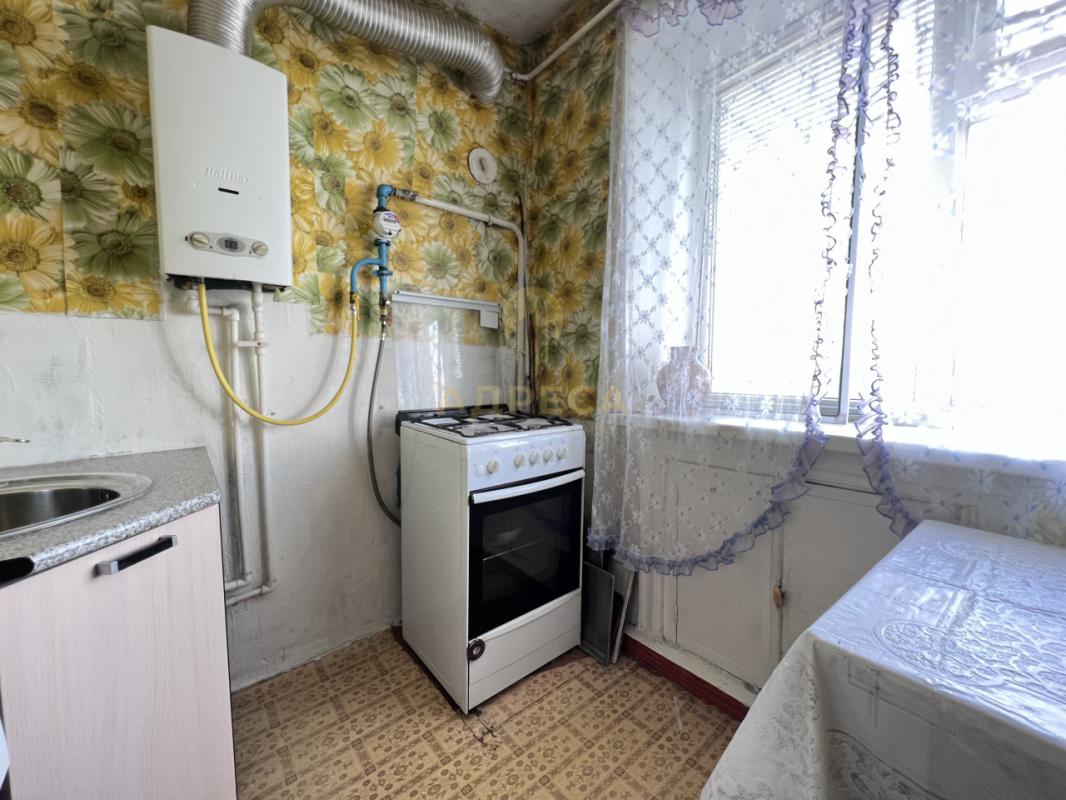 Продаётся тёплая, 2-х комнатная квартира на 5-м этаже 5-ти этажного дома! - Оренбург