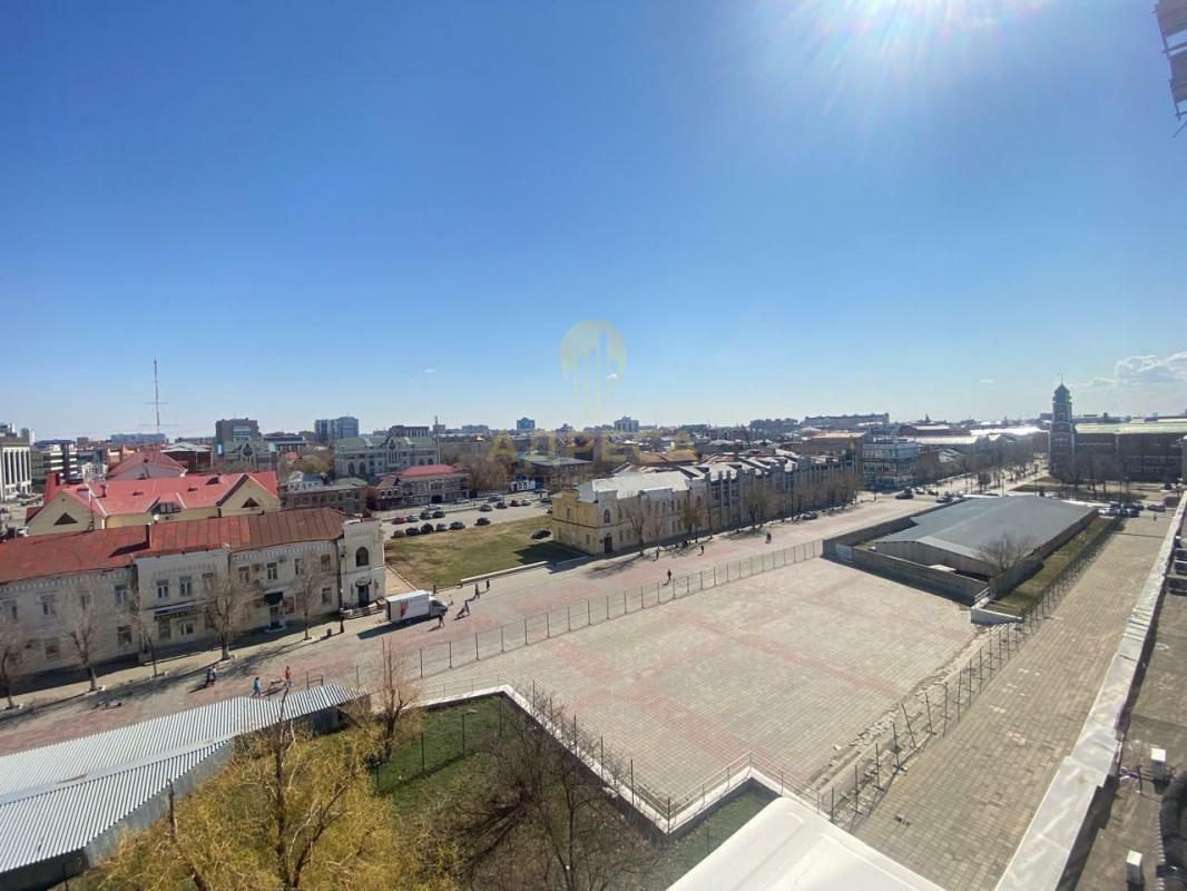 В продаже 2-комнатная квартира в самом центре города общей площадью 51,9 кв. - Оренбург