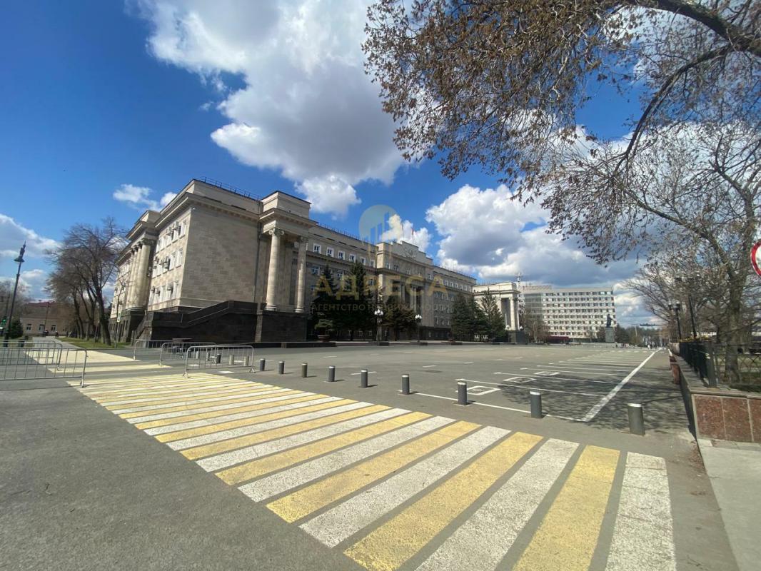 В продаже 2-комнатная квартира в самом центре города общей площадью 51,9 кв. - Оренбург