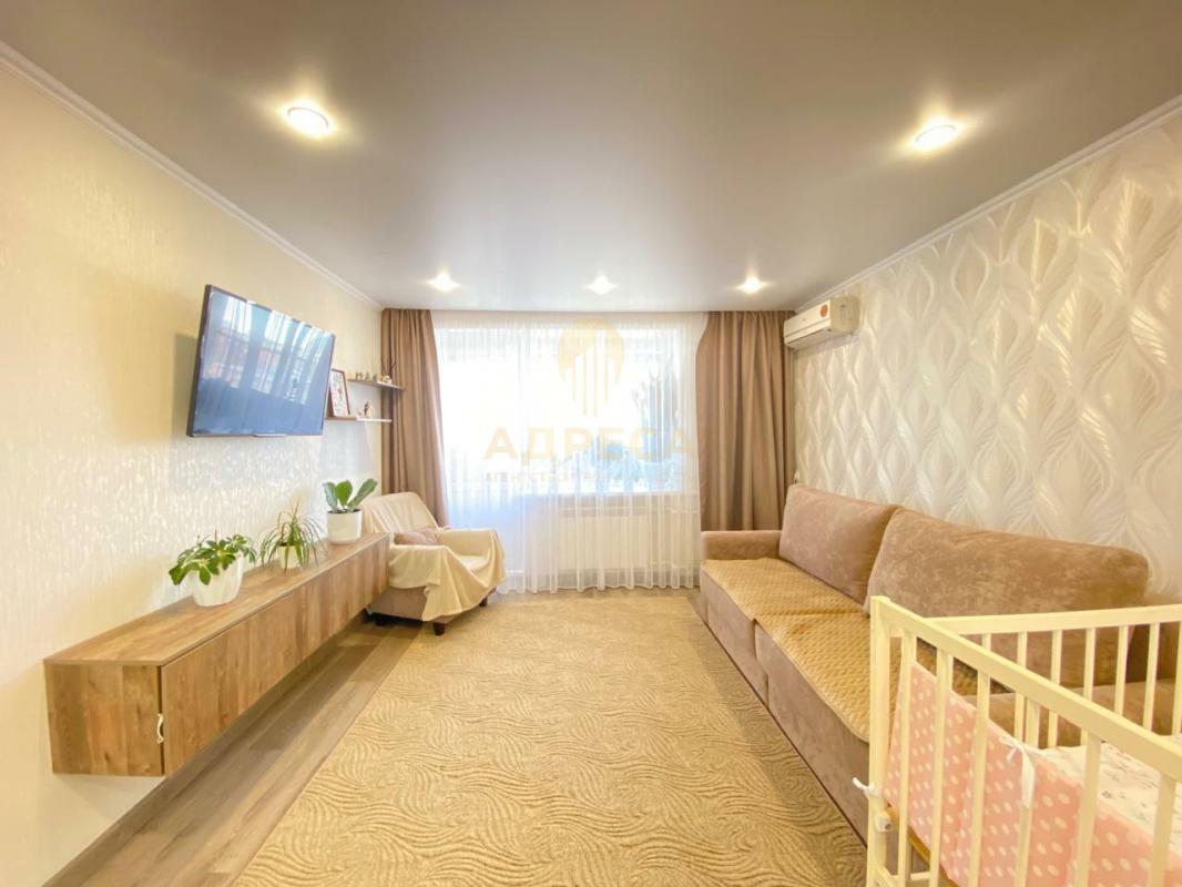 В продаже 2-комнатная квартира в самом центре города общей площадью 51,9 кв. - Оренбург