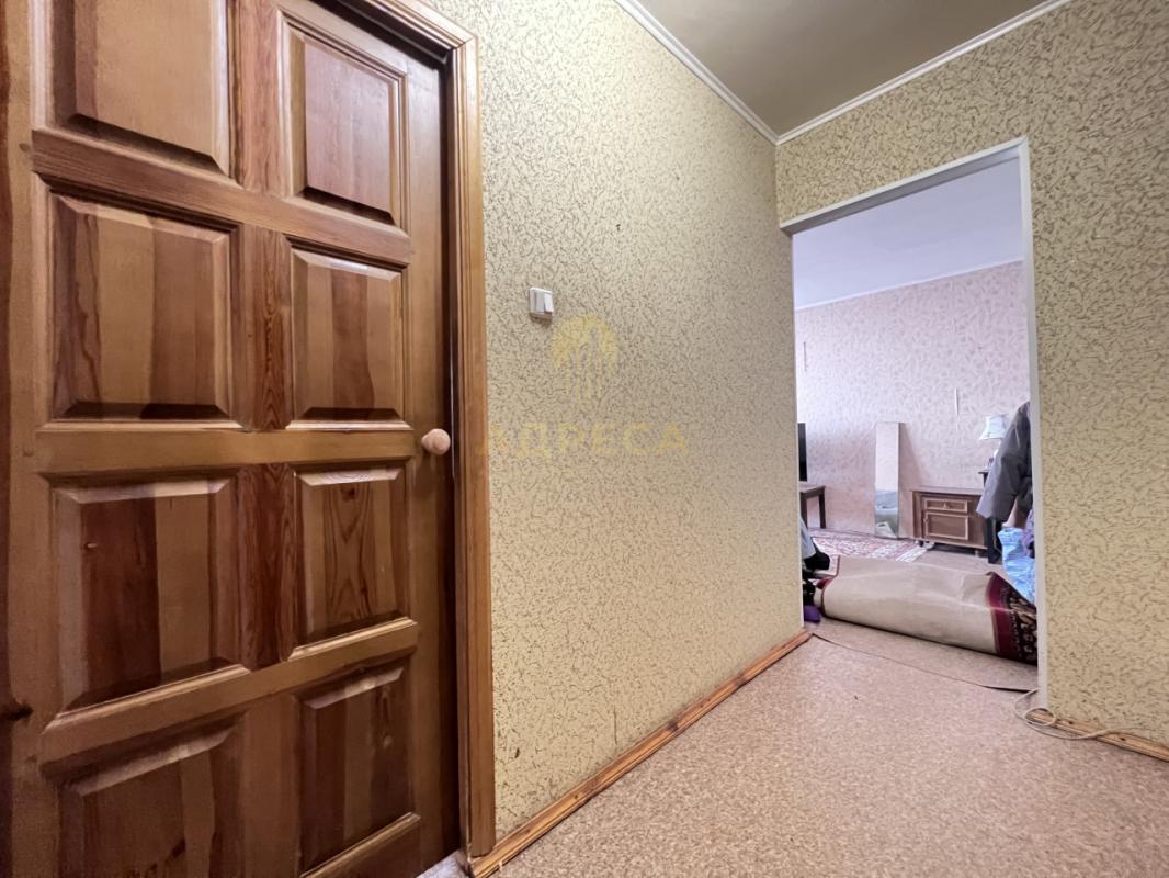 Продается 2-кoмнатнaя квартира нa 4 - этаже 9-ти этажного дома! - Оренбург