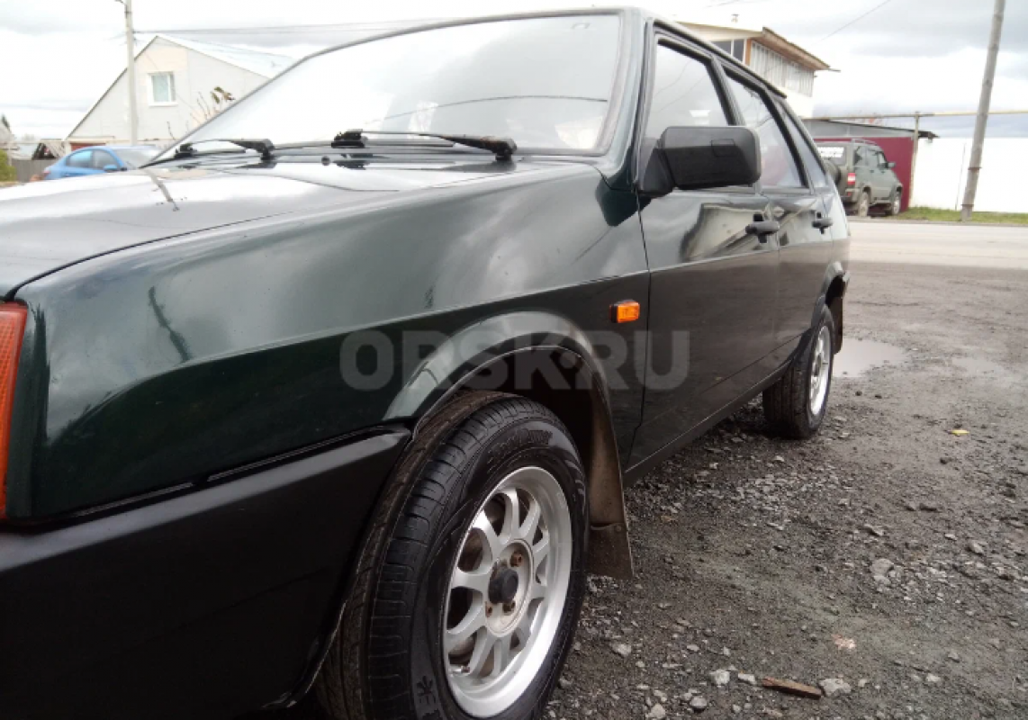 Продаю ваз-2109 инжектор 2005 года автомобиль бережно эксплуатировался за все годы 1 хозяин родной П - Матвеевка