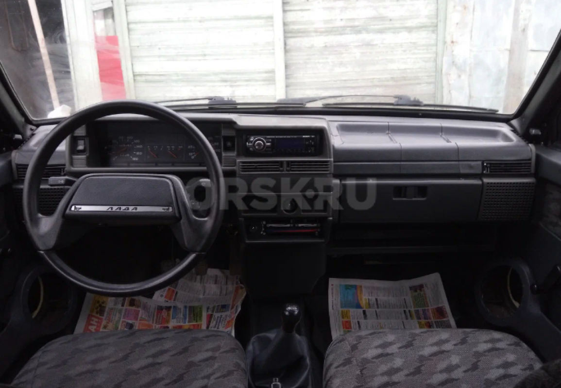 Продаю ваз-2109 инжектор 2005 года автомобиль бережно эксплуатировался за все годы 1 хозяин родной П - Матвеевка
