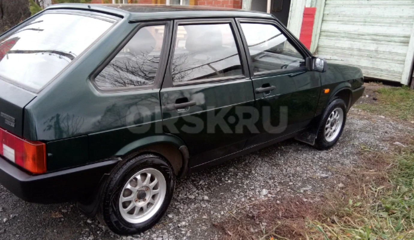 Продаю ваз-2109 инжектор 2005 года автомобиль бережно эксплуатировался за все годы 1 хозяин родной П - Матвеевка