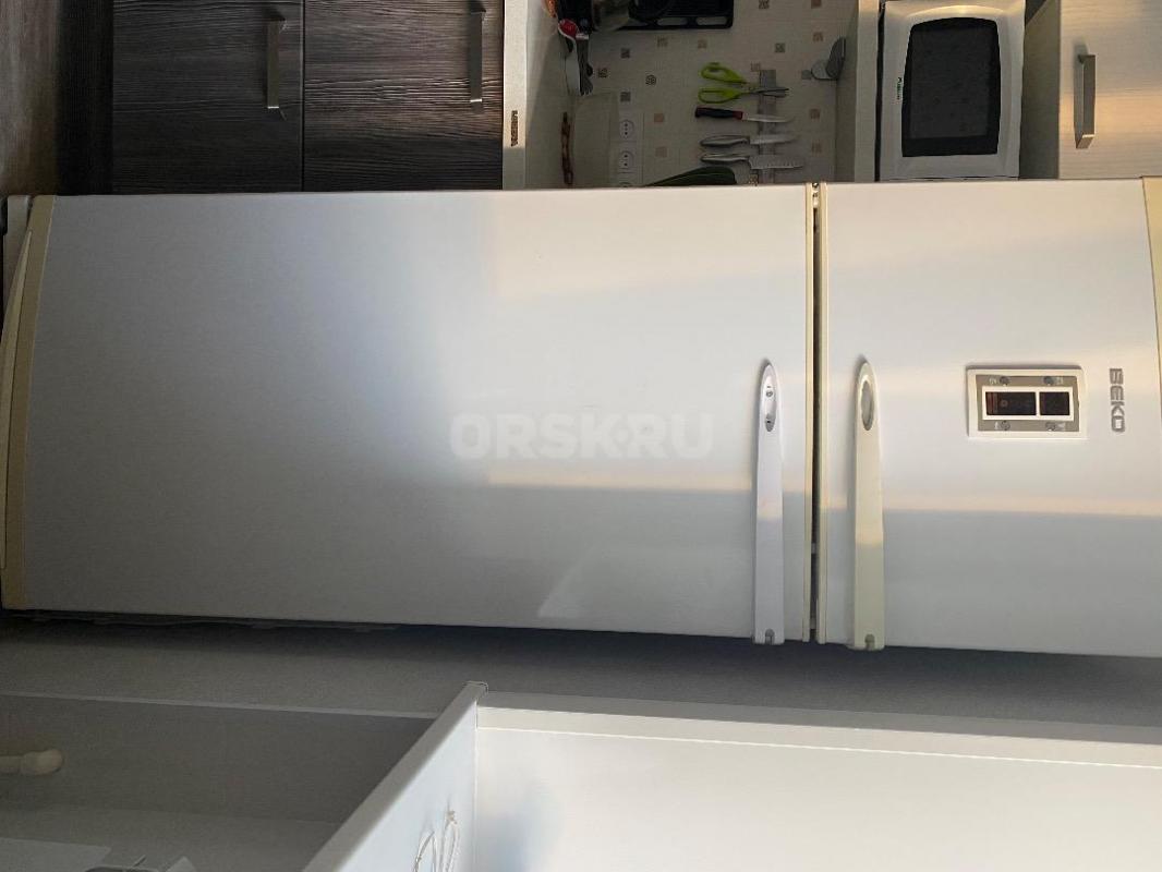 Продам холодильник BEKO (гл/шир/выс 63/69/187) в рабочем состоянии - Орск