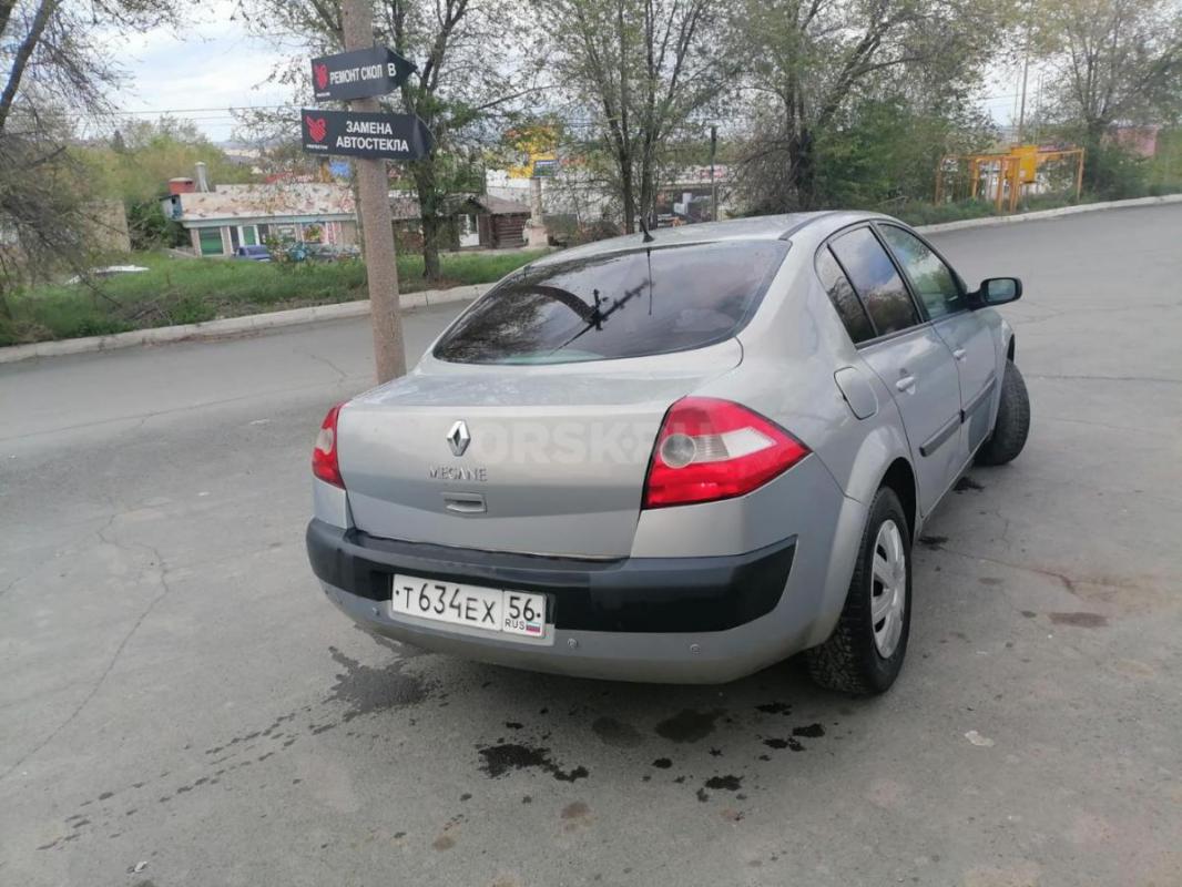 Рено меган в хорошем состоянии, салон не прокуренный, чистый, лакокрасочное в хорошем состоянии гнил - Орск