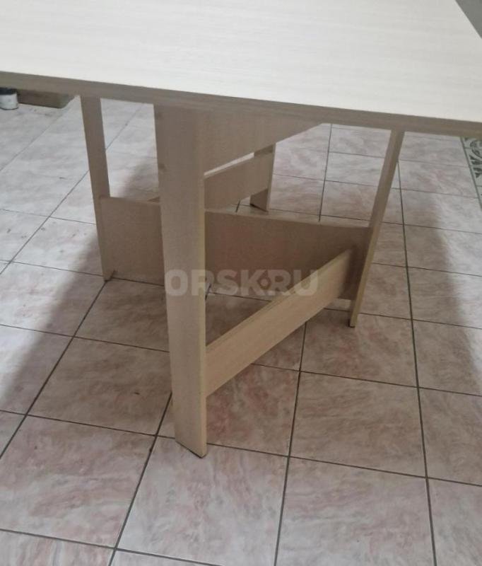 Продам стол-книжка д158*ш80*в75см, весь целый. - Орск