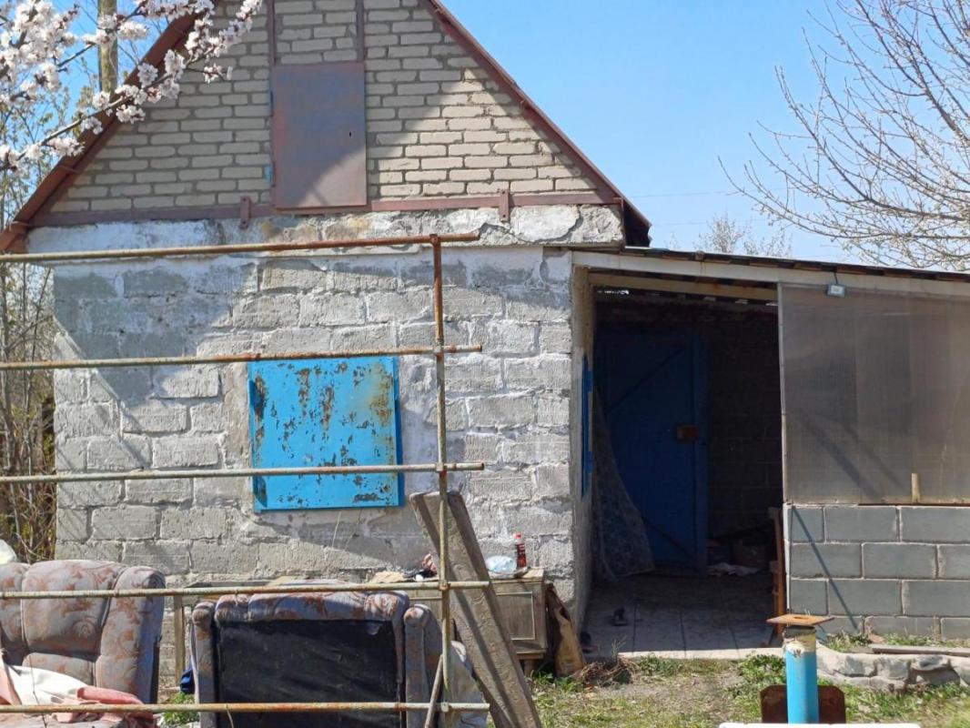 Продам сад на 6 соток с домиком. - Орск