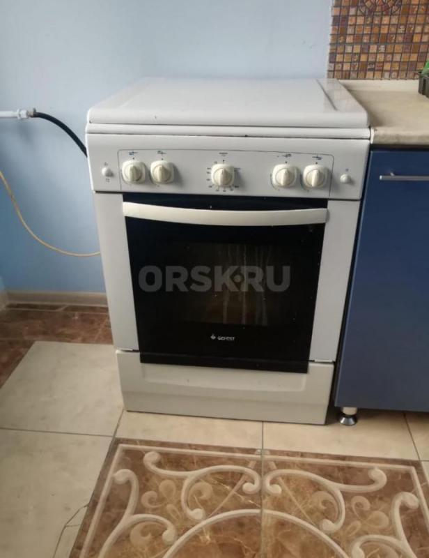 Срочно в связи с переездом продам мебель. - Орск