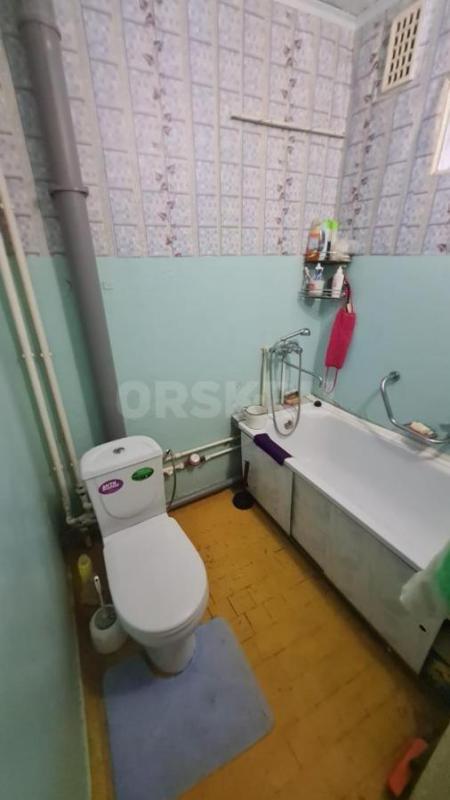 Продается 1-х комнатная квартира по адресу: ул. - Орск