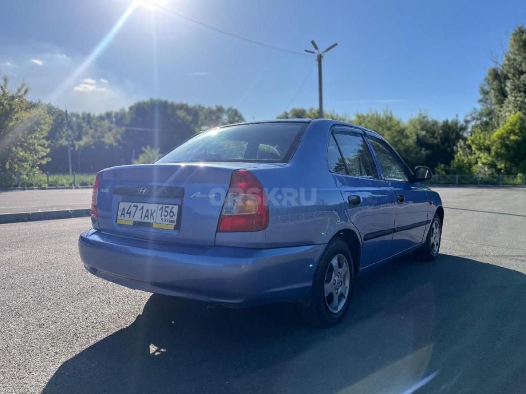 Hyundai accent
2005 год выпуска, 200000 км родного пробега, полный комплект документов Комплектация - Орск