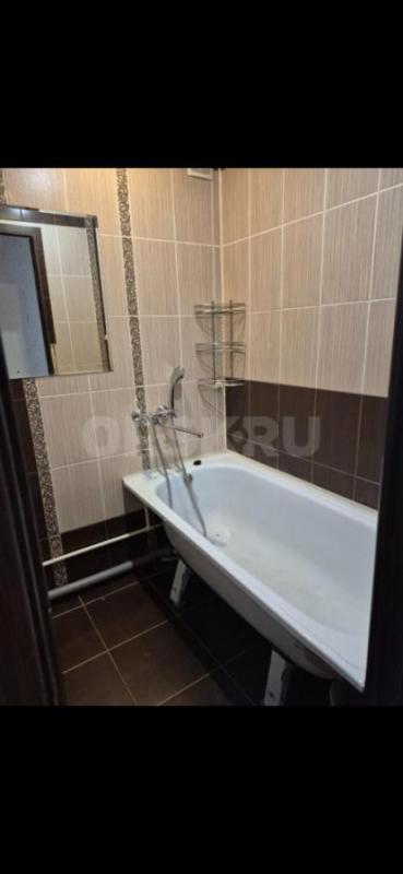 Продам  3-х комнатную квартиру. - Орск