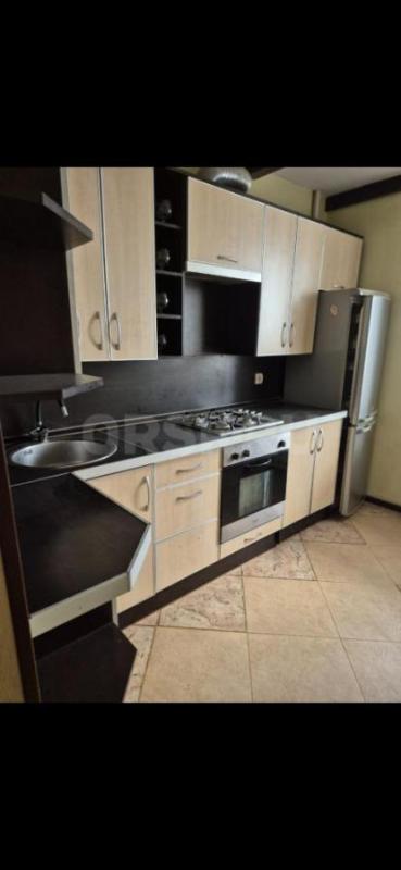 Продам  3-х комнатную квартиру. - Орск