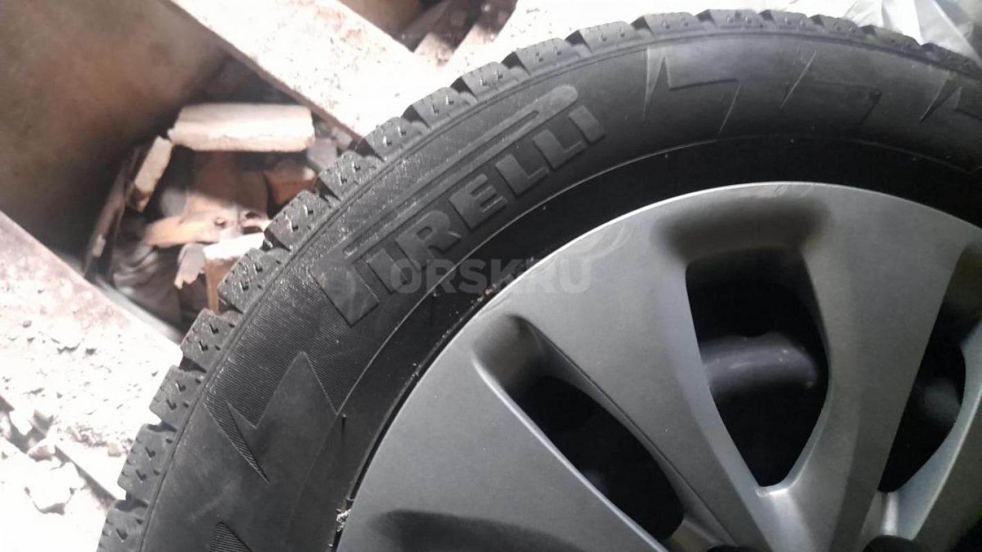 Продам комплект зима на штампах 4×100 185/65/r15.с колпаками.стояли на KiaRio - Орск