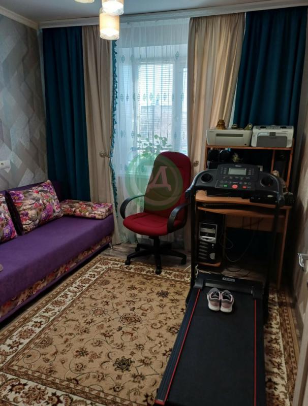 Продается 3-х комнатная квартира по адресу: ул. - Орск